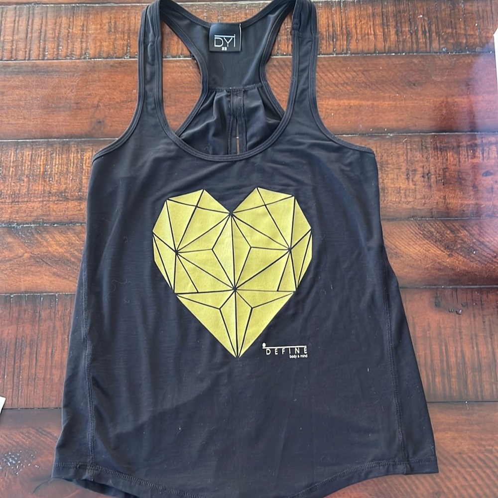DYI Black Tank